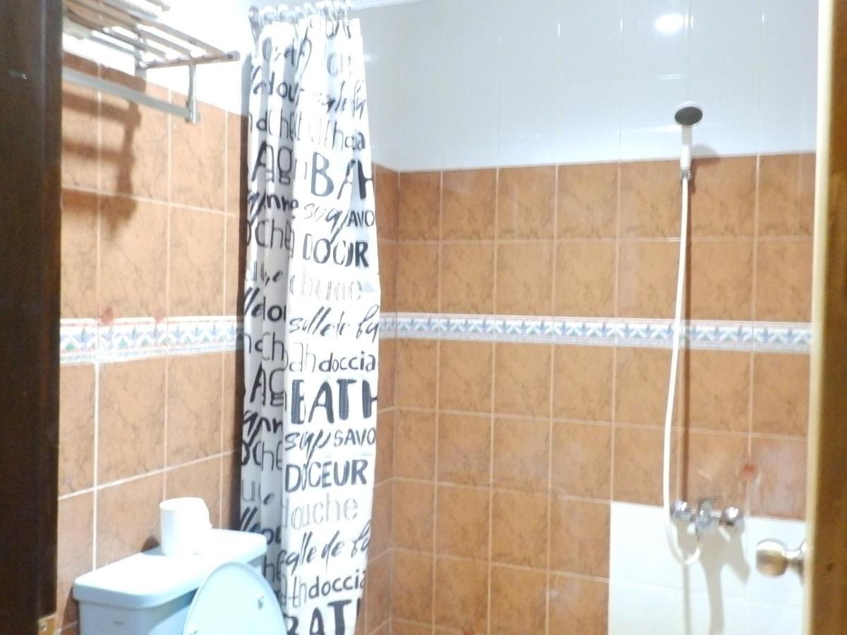 Bahari Family Hotel Bitung 外观 照片